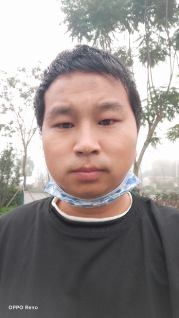 陌路者的第一张照片--陆良中老年相亲网